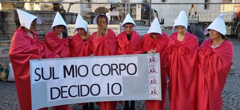 Non Una di Meno'' in piazza per la giornata mondiale per l'aborto libero